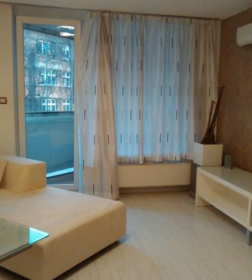 obyvka a balkon